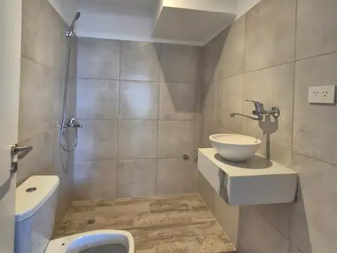 APTO PROFESIONAL - MONOAMBIENTE DE 50 M2 EN ALQUILER EN DELTA CENTER.