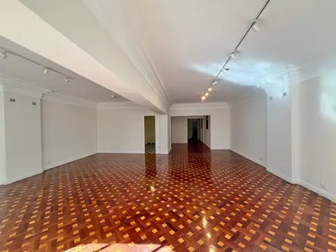 Departamento 4 ambientes con 4 baños