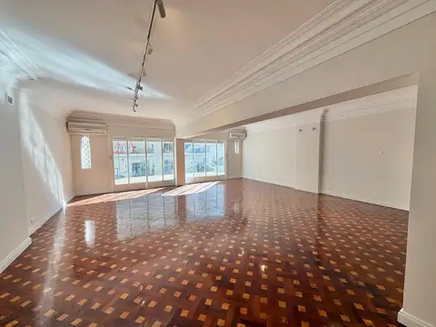 Departamento en Alquiler de 4 ambientes