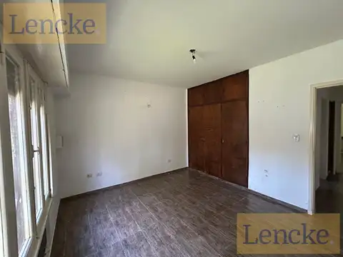 Casa en Alquiler al Este