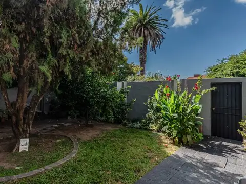 Depto Tipo Casa en Venta en Olivos, USD 139.500