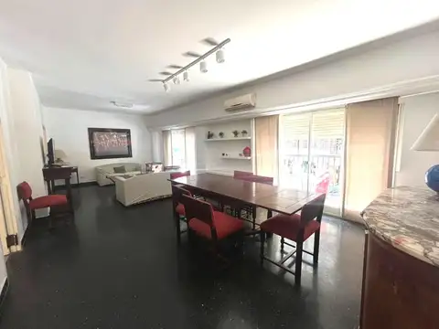 Departamento en Venta de 4 dormitorios