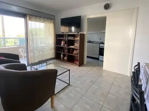 ALQ DPTO TEMPORARIO AMOBLADO