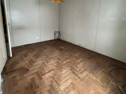 Depto Tipo Casa en Venta 40 años