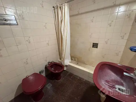 Depto Tipo Casa 4 ambientes con 2 baños
