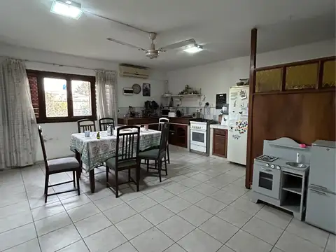 Casa en Venta en Juniors, USD 190.000