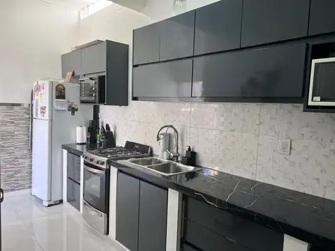 Depto Tipo Casa en Venta en Gerli, USD 68.000