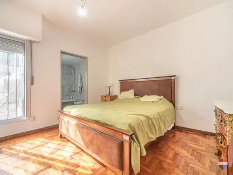 Domingo Martínez de Irala 2300