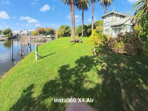Terreno en Venta 20  mts Fondo