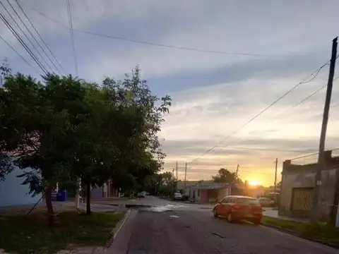 24 de Octubre e/ Achával Rodríguez y Pedro José Agrelo