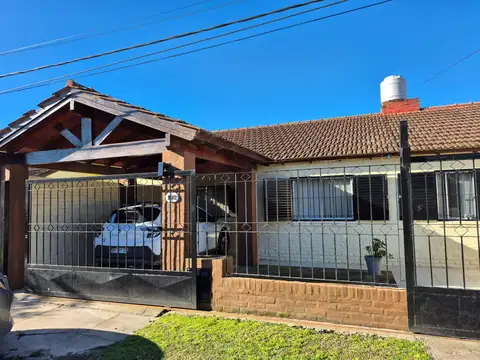 Santa Rosa De Lima 1100