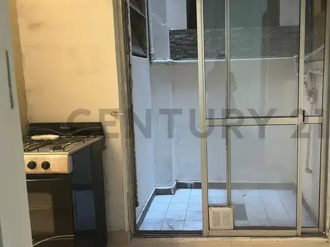 Av 51 e/ 7 y 8 600, Piso 0