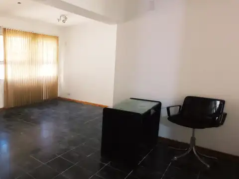 Oficina en Alquiler en Ramos Mejía