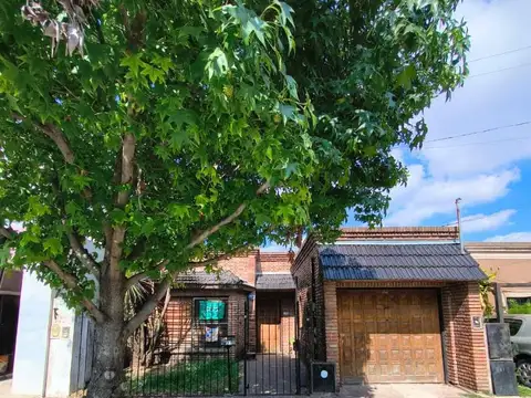 Casa a Reciclar - Ituzaingo Norte - Las Heras al 500