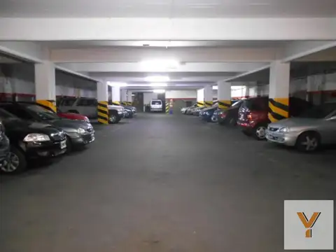 Cochera en venta - 12Mts2 - San Telmo