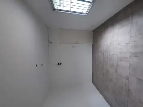 CASA INTERNA ÚNICA EN ALQUILER