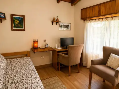 Casa 3 ambientes con 1 baño