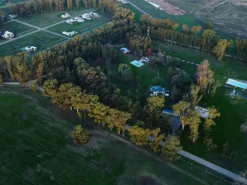 TERRENO LOTE EN VENTA BARRIO VILLA DE CAMPO TRES PINOS-GENERAL RODRIGUEZ-FINANCIACION
