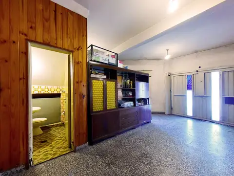 VENTA CASA 3 AMB  RAMOS MEJÍA PATIO TERRAZA PLANO