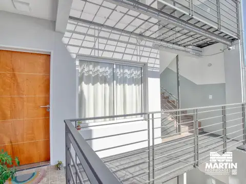 Edificio con 7 departamentos de 1 año antig. Todos alquilados.