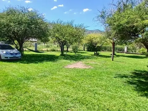 VENTA CASA EN COSQUIN EN LOTE DE 780 METROS