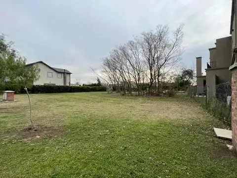 Terreno en Venta en Pilar del Este - Santa Elena, USD 58.000