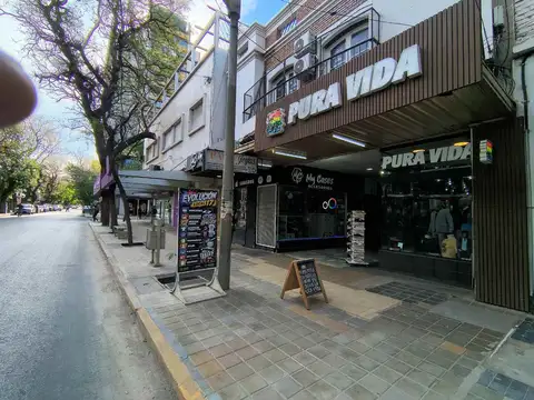 Francisco N. Laprida Este 100
