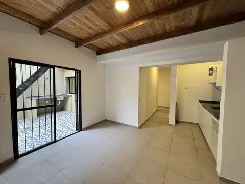 9 de julio  al 4400