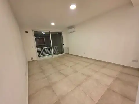 Departamento en Alquiler al Este