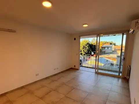 Departamento en Alquiler al Este
