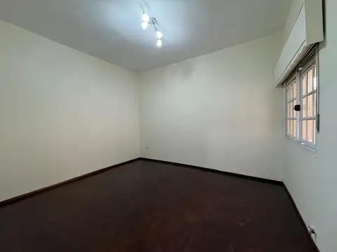 Departamento en Alquiler en Barrio Atalaya, $ 400.000