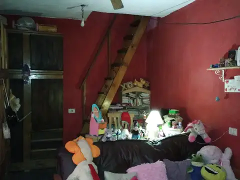 Depto Tipo Casa 4 ambientes con 1 baño
