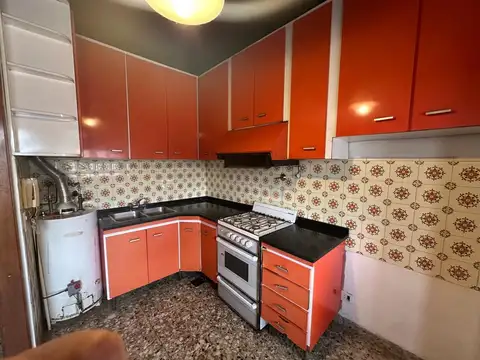 Departamento en Alquiler en Barrio Parque San Martín, $ 800.000