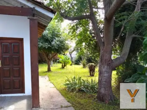 Casa en venta - 2 Dormitorios 2 Baños - Mar del Plata
