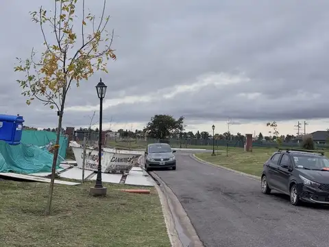 Terreno en Venta de 614,33 m2