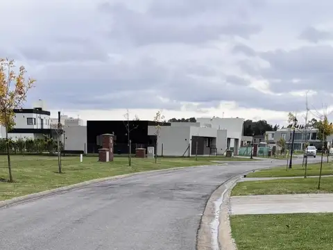Terreno en Venta en San Simón, USD 36.000