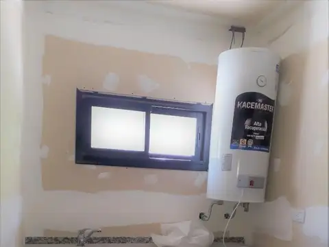 Local en Venta en Villa Ballester, USD 1.450.000