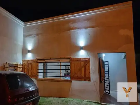 79 e/ Avenida Costanera y 1