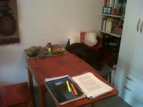 diag 77 e/ 3 y 4 Nº272