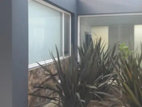 A 3 Cuadras De La Playa Costa Esmeralda