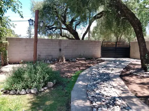 Casa en Venta con 1 cochera