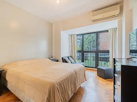 Departamento 3 amb, refaccionado, piso alto y luminoso.