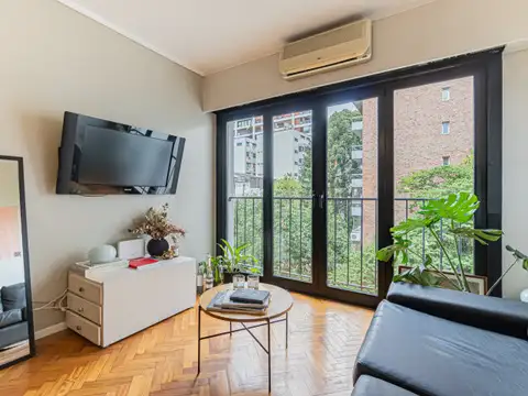 Departamento 3 amb, refaccionado, piso alto y luminoso.