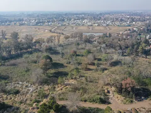 Campos en venta en Av Parque Pil S/N