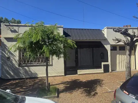 Casa en Ciudad Jardín El Libertador