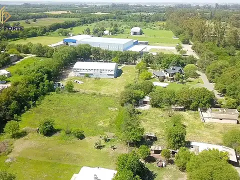 Lote en venta con escritura - Villa Esquiu