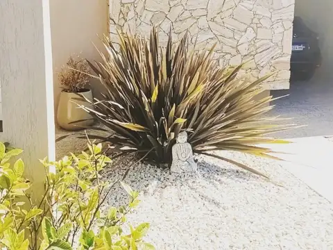 Casa en Venta en Villa Elisa, USD 130.000