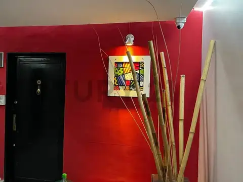 ALQUILER OFICINA EN BARRIO MONSERRAT MUY CERCA DE AVENIDA 9 DE JULIO