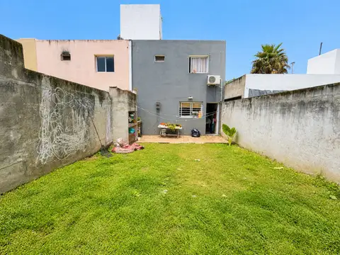 DUPLEX 2 DORMIT C/COCHERA AMPLIO PATIO LA CALERA