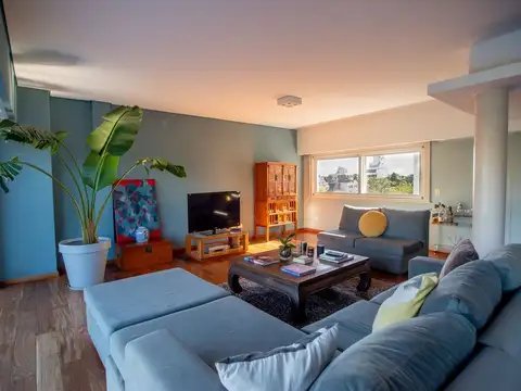 Departamento en Venta de 6 ambientes